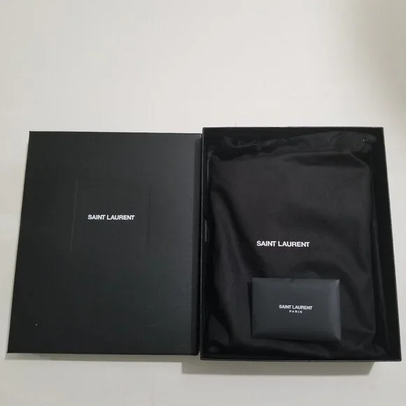 Saint Laurent Brand pouch purse in black with gold label - Picture 8 of 14